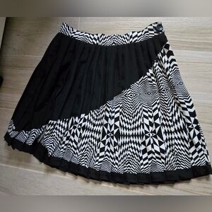 Optical Illusion Pleated Mini Skirt